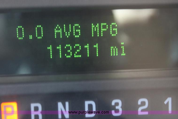 image for item G4119 2010 Ford Econoline E450 ambulance