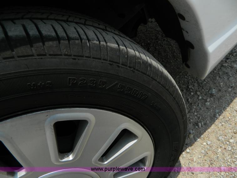 image for item G7923 2009 Ford Crown Victoria Police Interceptor