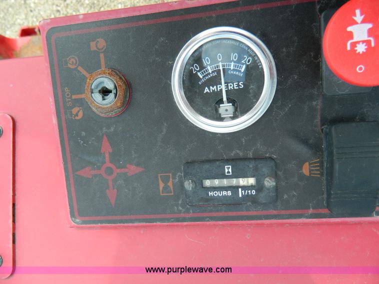 image for item G7976 Snapper Z lawn mower