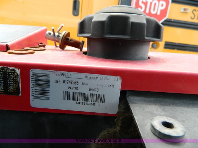 image for item G7976 Snapper Z lawn mower