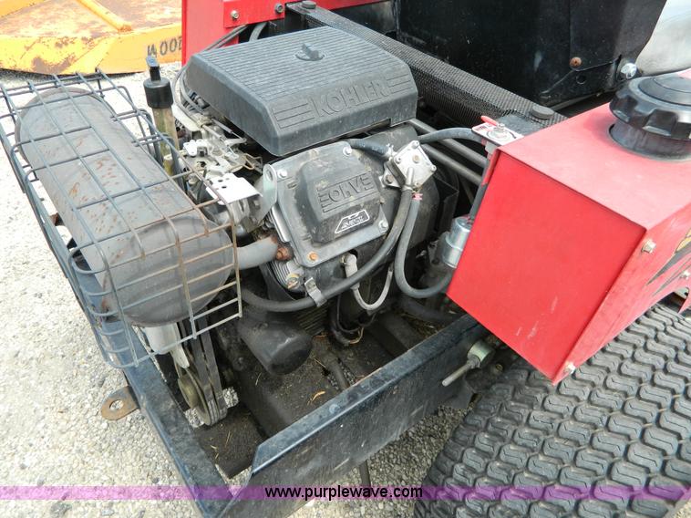 image for item G7977 Snapper Z lawn mower