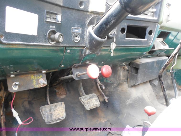 image for item H3203 1975 Chevrolet C60 dump truck