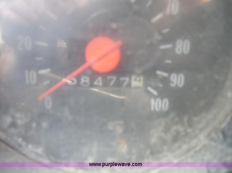 image for item H3203 1975 Chevrolet C60 dump truck