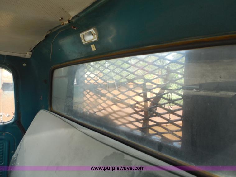 image for item H3204 1968 Ford 600 dump truck