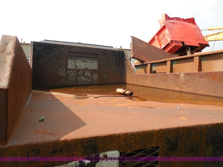 image for item H3204 1968 Ford 600 dump truck