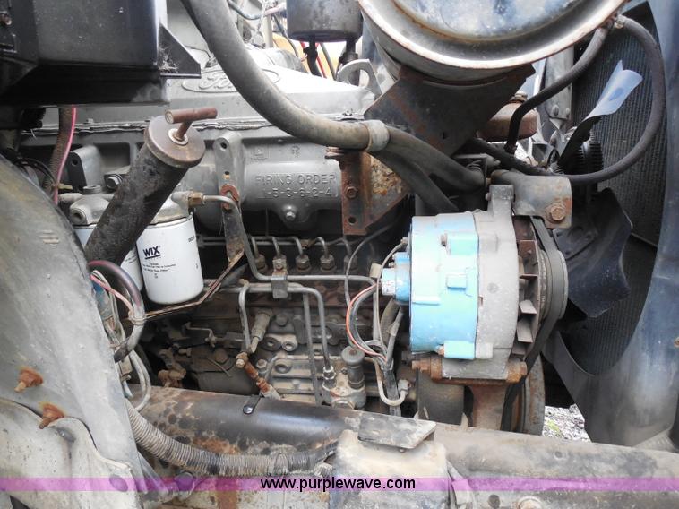 image for item H6560 1989 Ford F800 dump truck