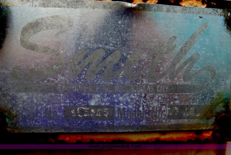 image for item H6560 1989 Ford F800 dump truck