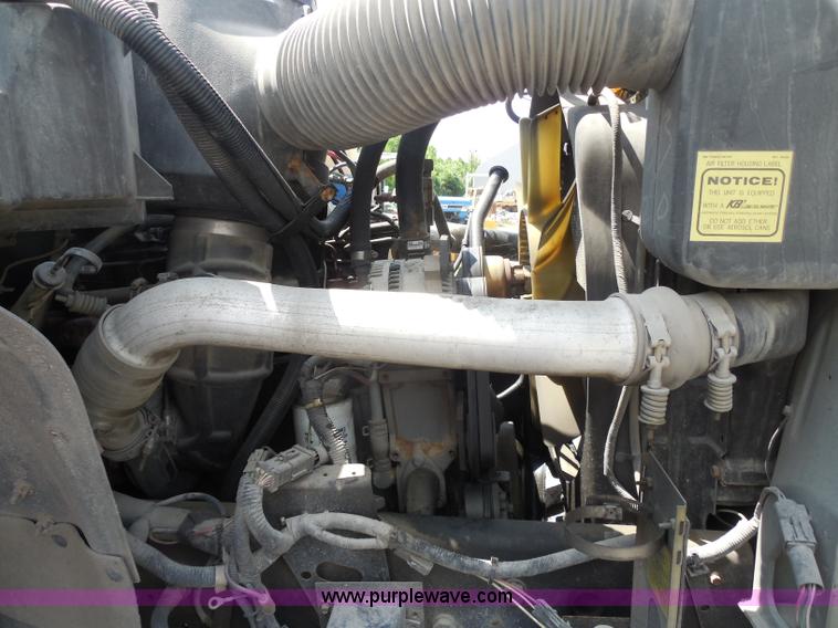 image for item H6561 1993 Ford F700 dump truck