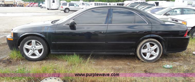 image for item H6563 2002 Lincoln LS