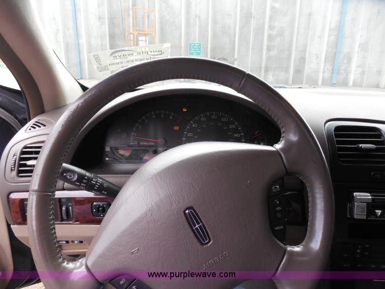 image for item H6563 2002 Lincoln LS