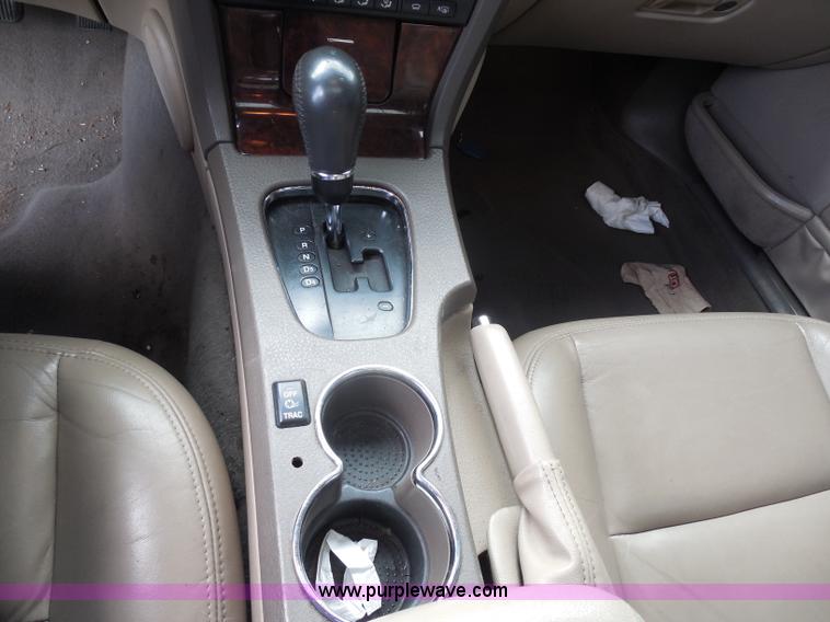 image for item H6563 2002 Lincoln LS