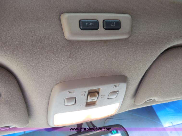 image for item H6563 2002 Lincoln LS