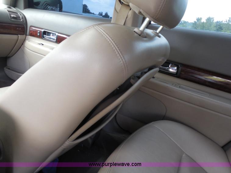 image for item H6563 2002 Lincoln LS