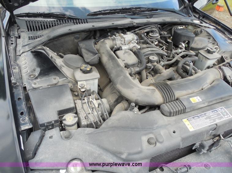 image for item H6563 2002 Lincoln LS