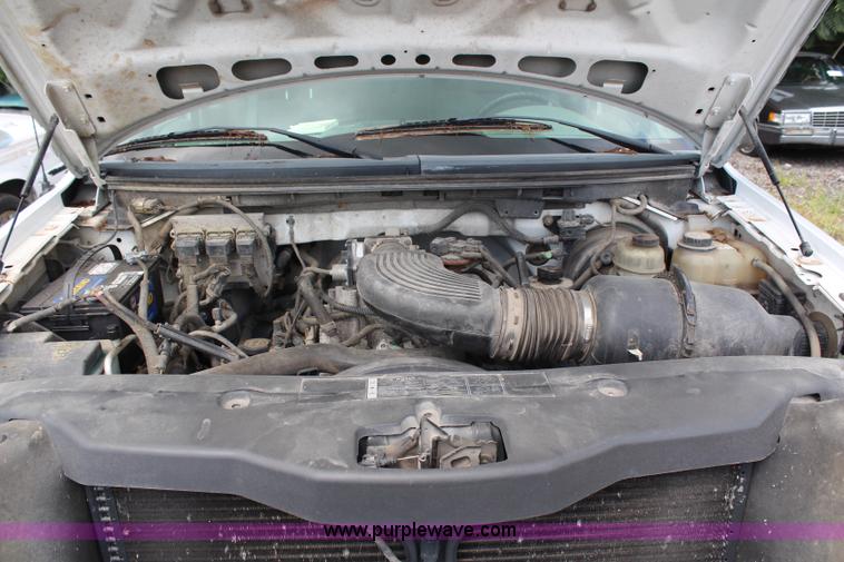 image for item H6573 2005 Ford F150 pickup truck