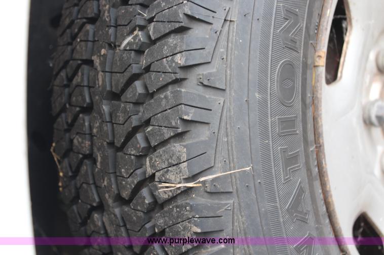 image for item H6573 2005 Ford F150 pickup truck