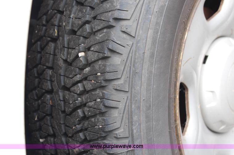 image for item H6573 2005 Ford F150 pickup truck