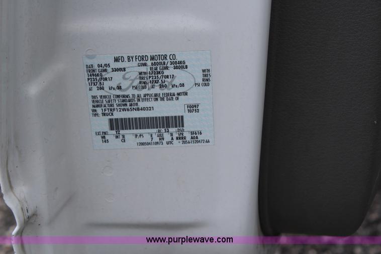 image for item H6573 2005 Ford F150 pickup truck