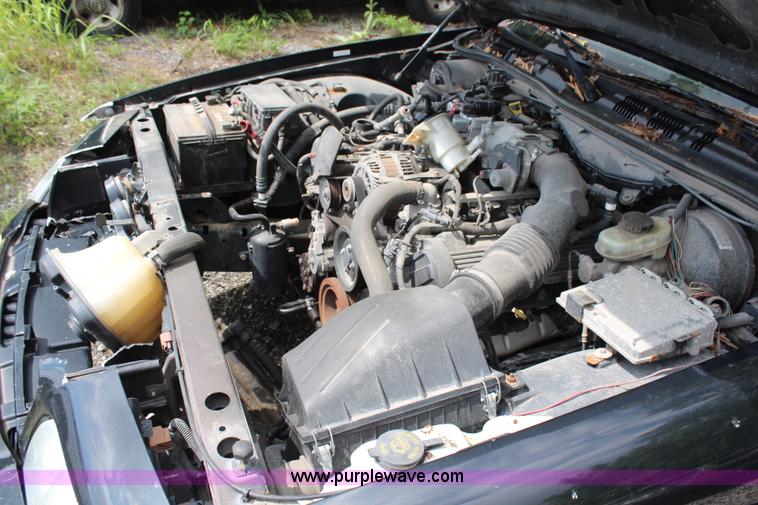 image for item H6575 2005 Ford Crown Victoria Police Interceptor