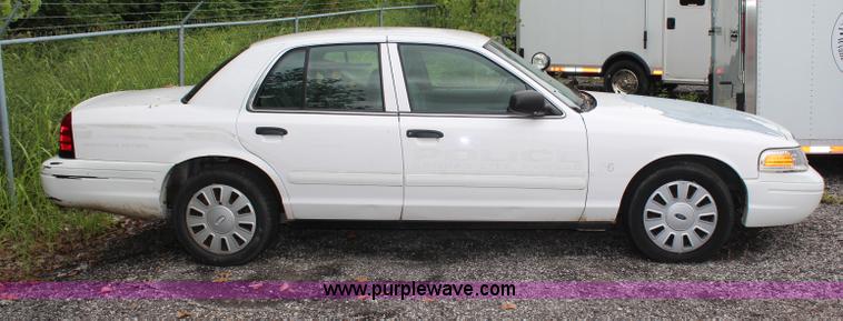 image for item H6577 2008 Ford Crown Victoria Police Interceptor