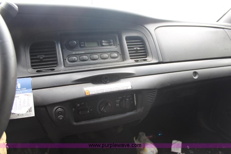 image for item H6577 2008 Ford Crown Victoria Police Interceptor