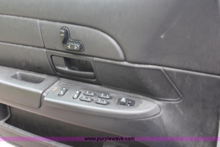 image for item H6577 2008 Ford Crown Victoria Police Interceptor