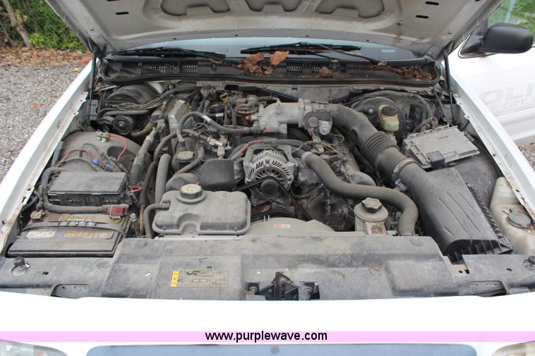 image for item H6577 2008 Ford Crown Victoria Police Interceptor