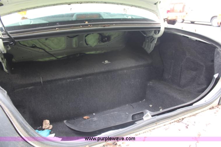 image for item H6577 2008 Ford Crown Victoria Police Interceptor