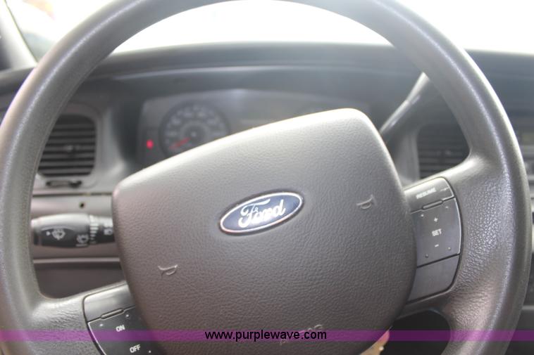 image for item H6578 2008 Ford Crown Victoria Police Interceptor