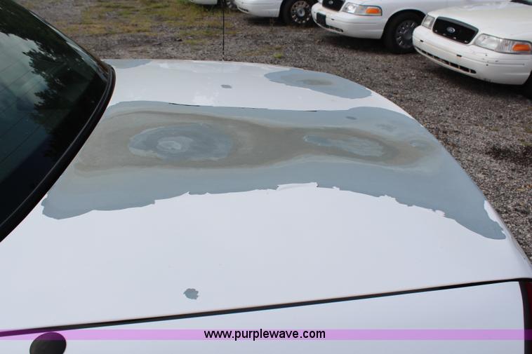 image for item H6604 2005 Ford Crown Victoria Police Interceptor