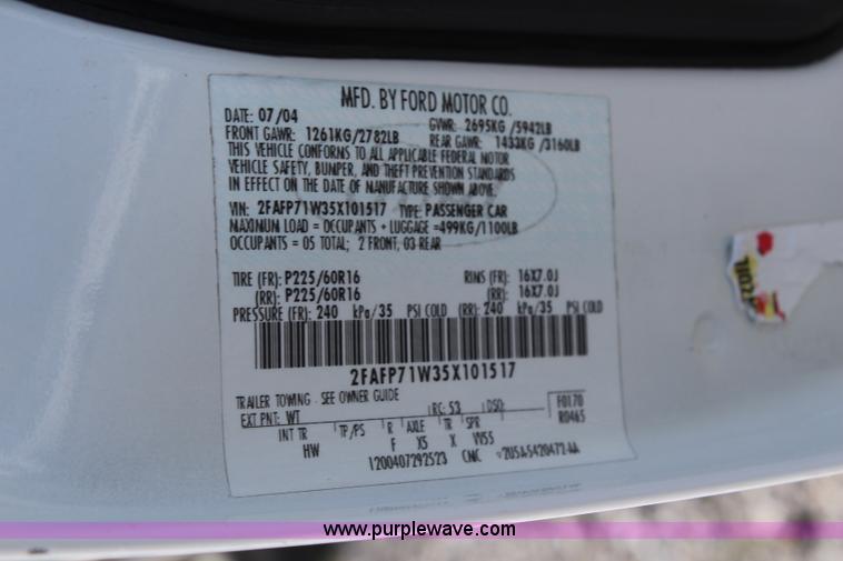 image for item H6604 2005 Ford Crown Victoria Police Interceptor