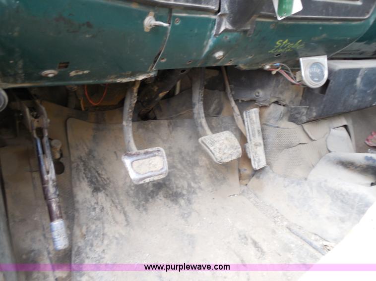 image for item H9850 1975 Chevrolet C60 dump truck