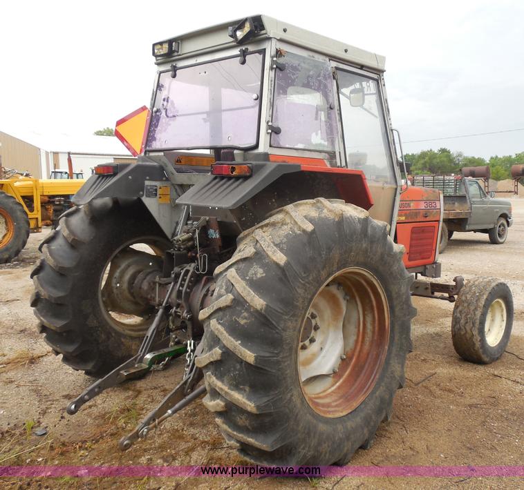 image for item H9853 Massey-Ferguson 383 tractor