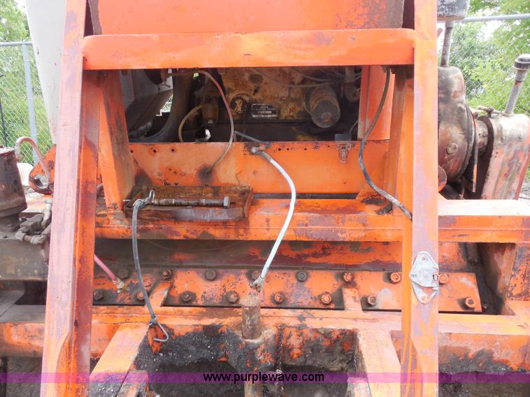 image for item H9857 Thrun mixer