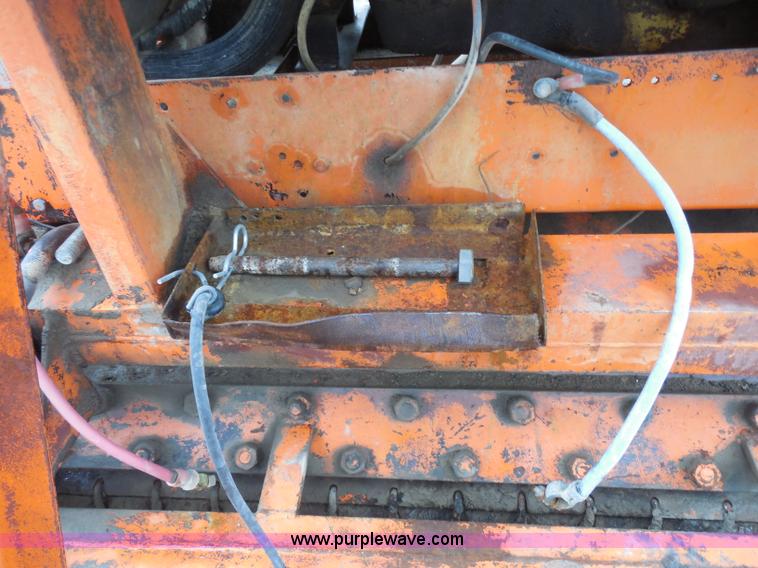 image for item H9857 Thrun mixer