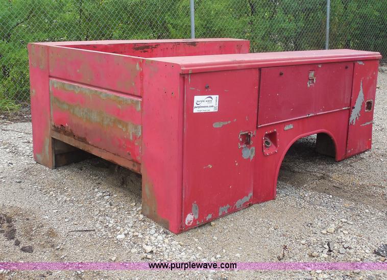 image for item H9858 Reading utility truck bed