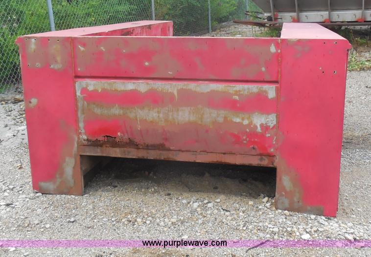 image for item H9858 Reading utility truck bed