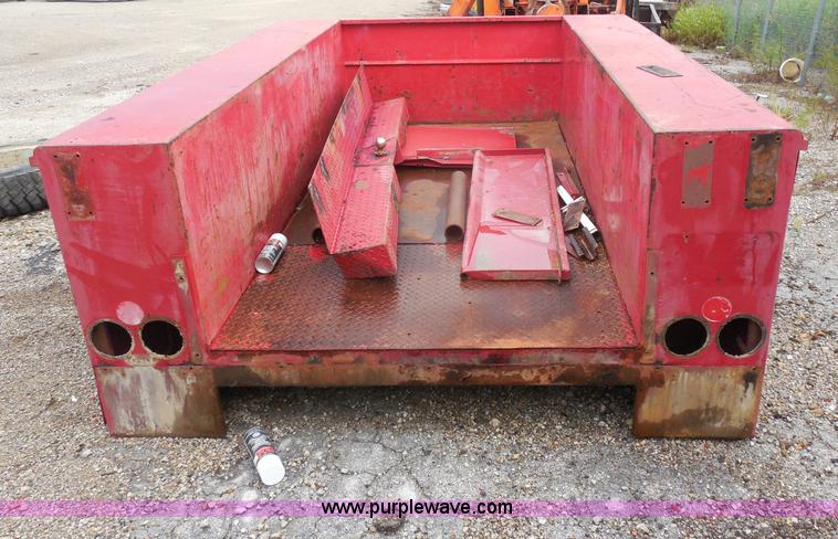 image for item H9858 Reading utility truck bed