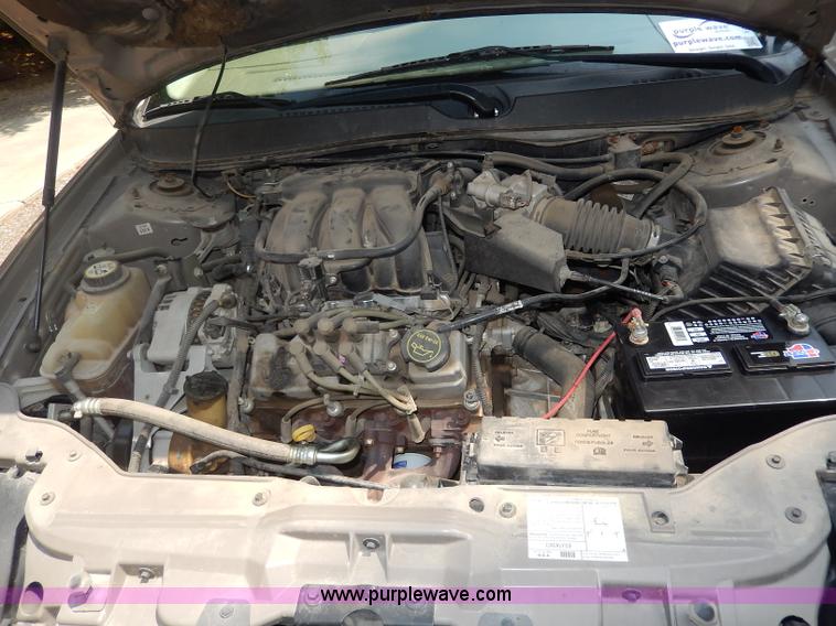 image for item I4330 2006 Ford Taurus SEL