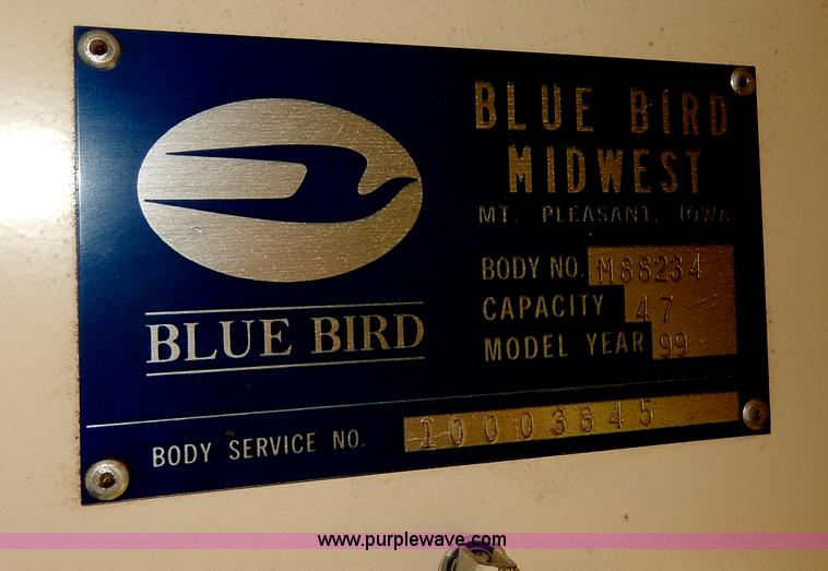 image for item I4345 1999 Chevrolet Blue Bird school bus