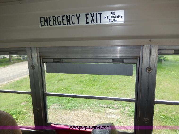 image for item I4345 1999 Chevrolet Blue Bird school bus