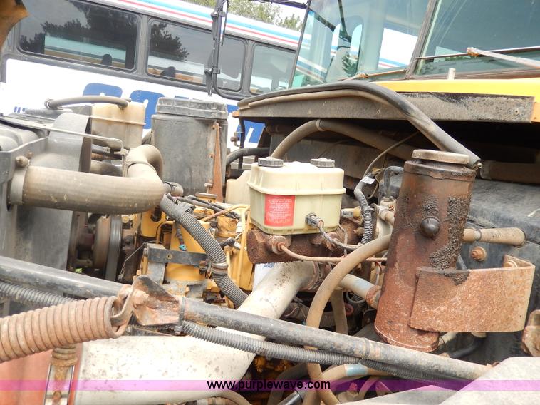 image for item I4345 1999 Chevrolet Blue Bird school bus