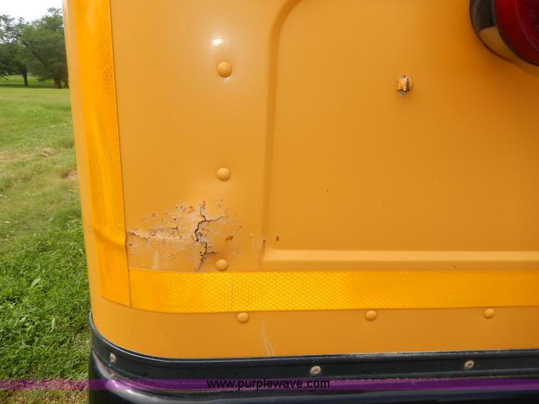 image for item I4345 1999 Chevrolet Blue Bird school bus