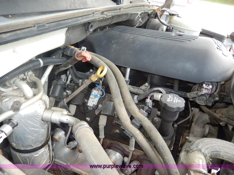 image for item I4346 2003 GMC Yukon XL SUV