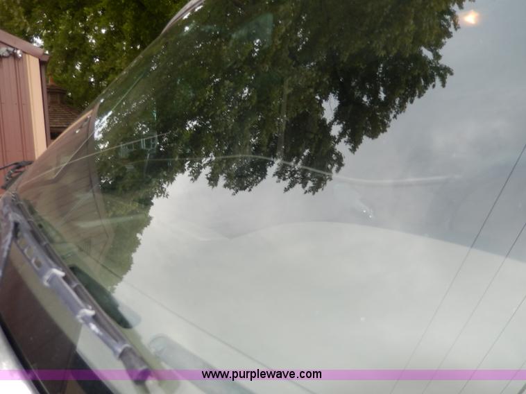 image for item I4349 1996 Ford F150 XLT pickup truck