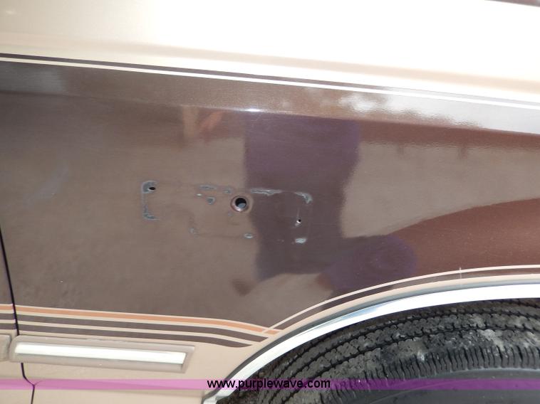 image for item I4349 1996 Ford F150 XLT pickup truck