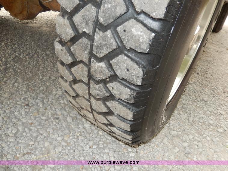 image for item I4349 1996 Ford F150 XLT pickup truck