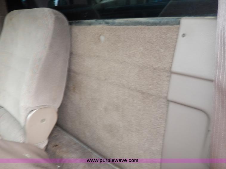 image for item I4349 1996 Ford F150 XLT pickup truck