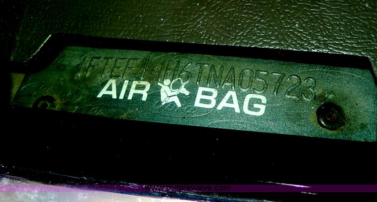 image for item I4349 1996 Ford F150 XLT pickup truck