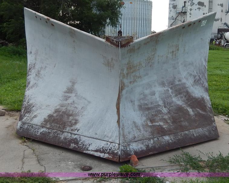 image for item I4374 Baker V snow plow